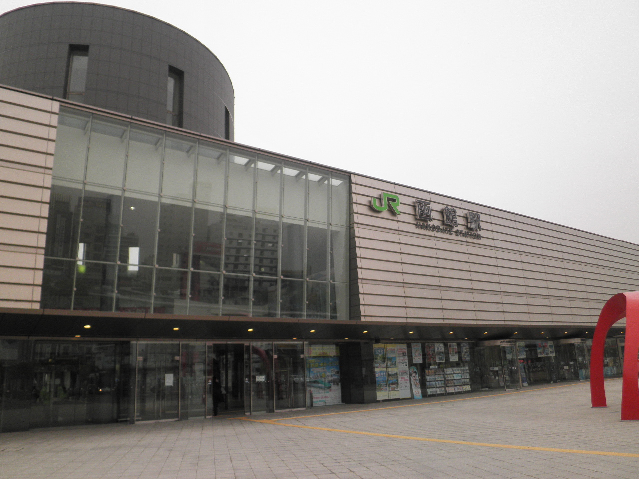 函館駅前①P6084763.JPG